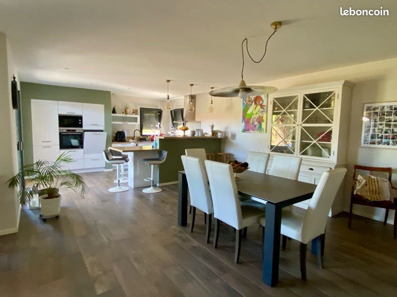 Maison à vendre, 138m², Volvic