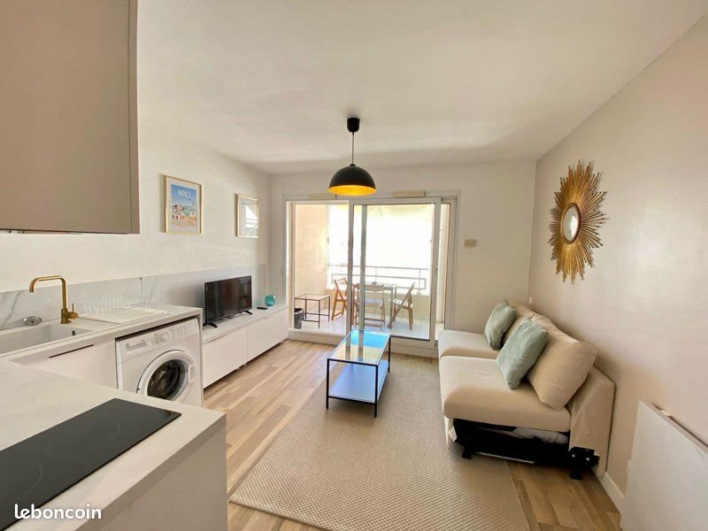 Appartement à louer, 20m², Vallauris