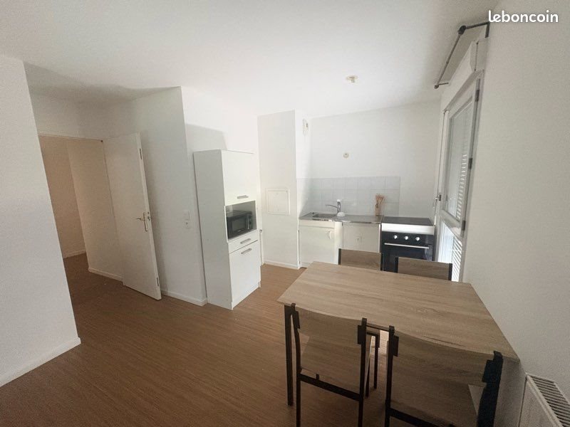 Appartement à louer, 40m², Mantes-la-Ville