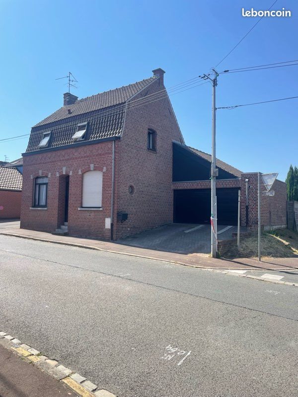 Maison à vendre, 110m², Neuville-en-Ferrain