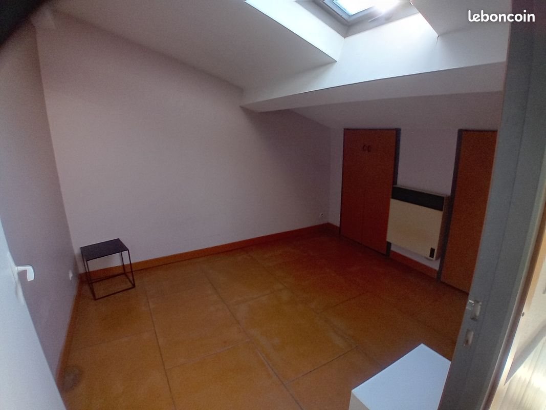 Appartement à louer, 38m², Saint-Etienne