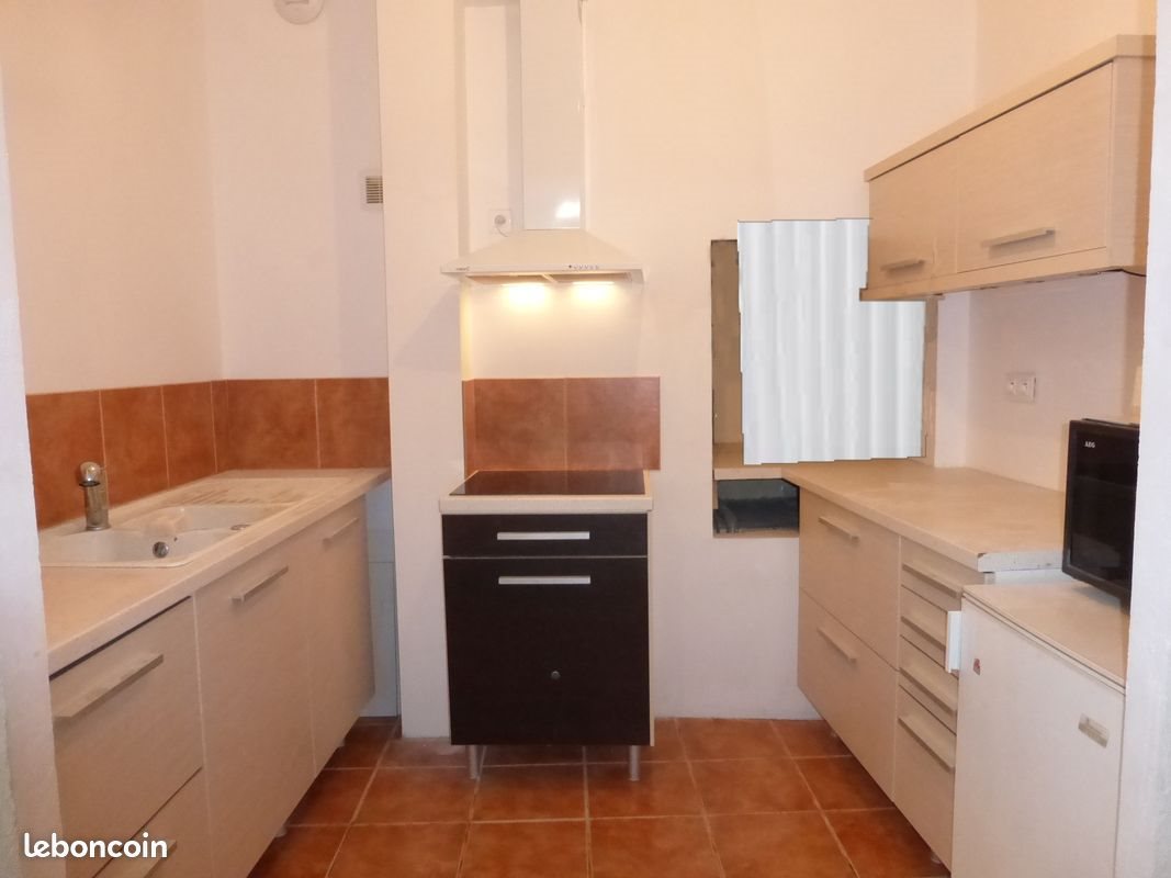 Maison à louer, 95m², Servian
