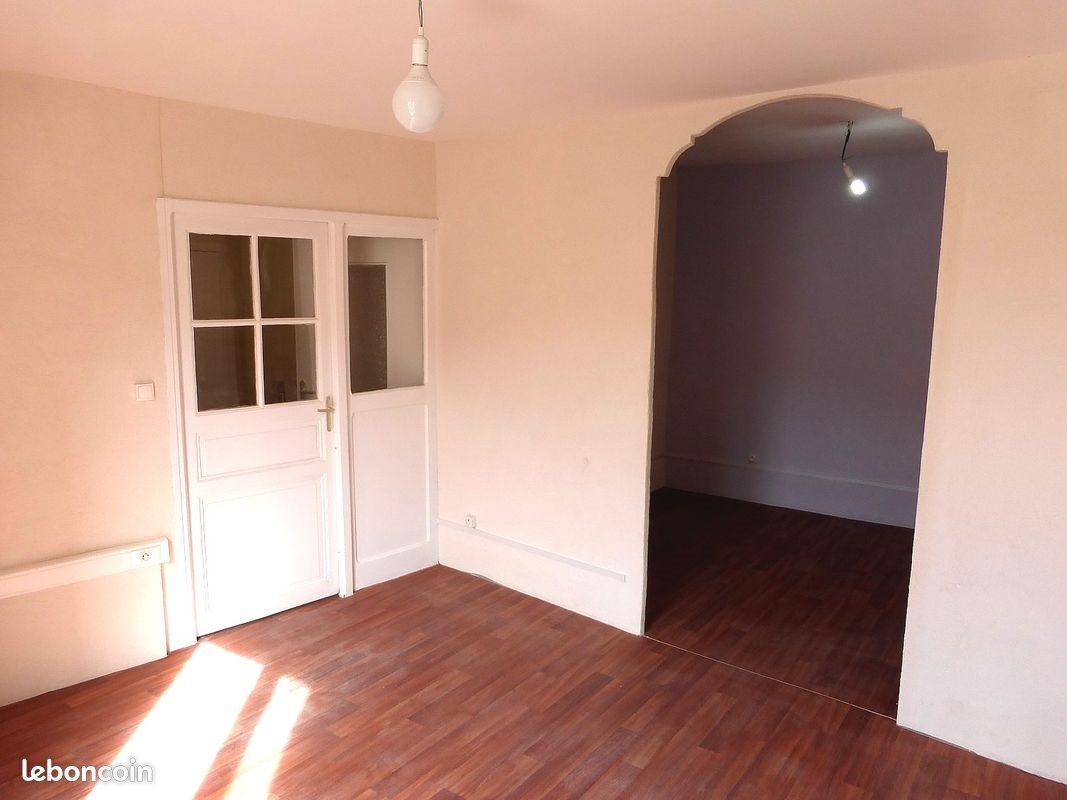 Maison à louer, 95m², Servian