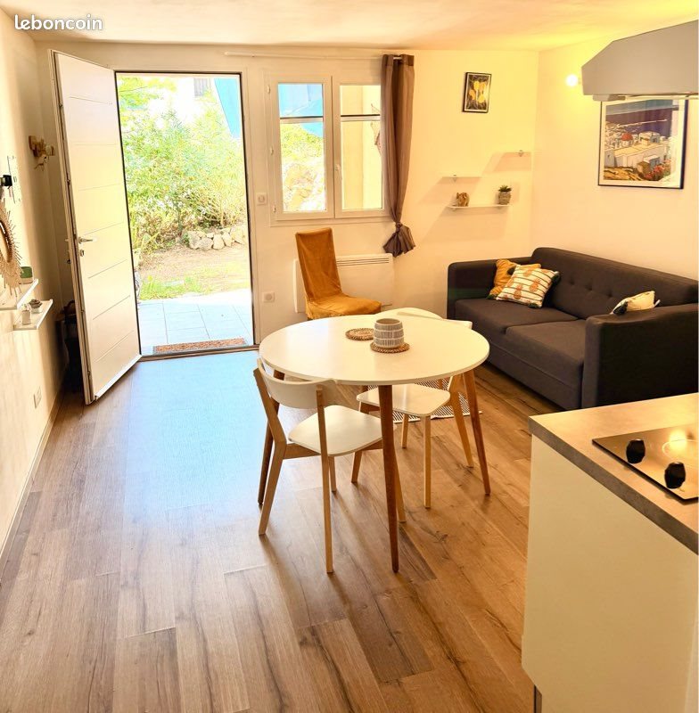 Appartement à louer, 40m², Alata