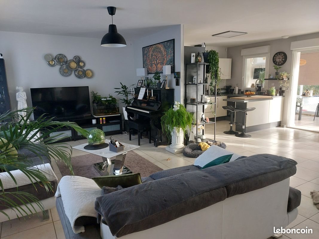 Maison à vendre, 145m², Pontvallain