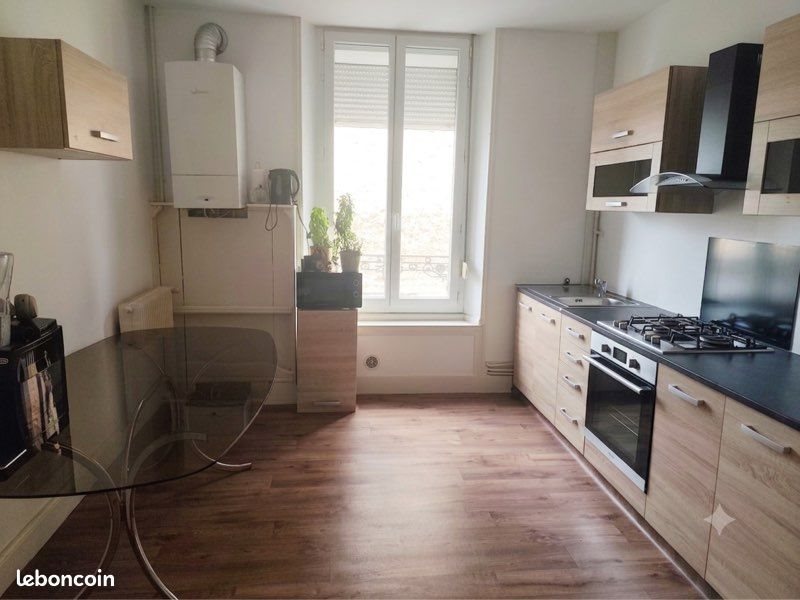 Appartement à louer, 75m², Charleville-Mézières