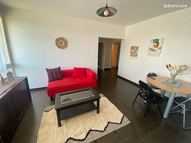 Appartement à louer, 71m², Mont-Saint-Aignan
