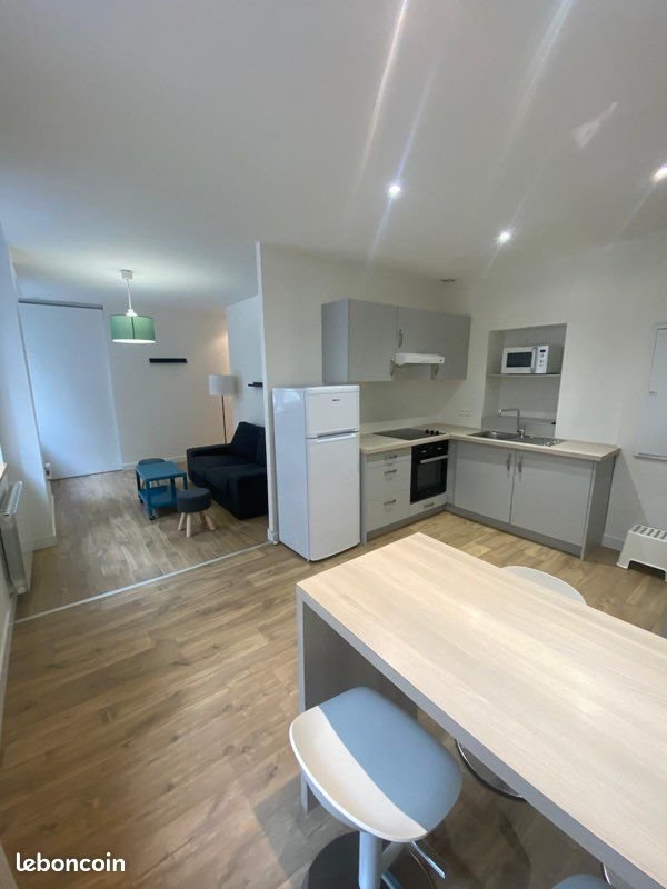 Appartement à louer, 42m², Lons-le-Saunier