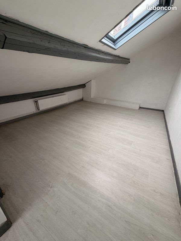 Appartement à louer, 47m², Anzin