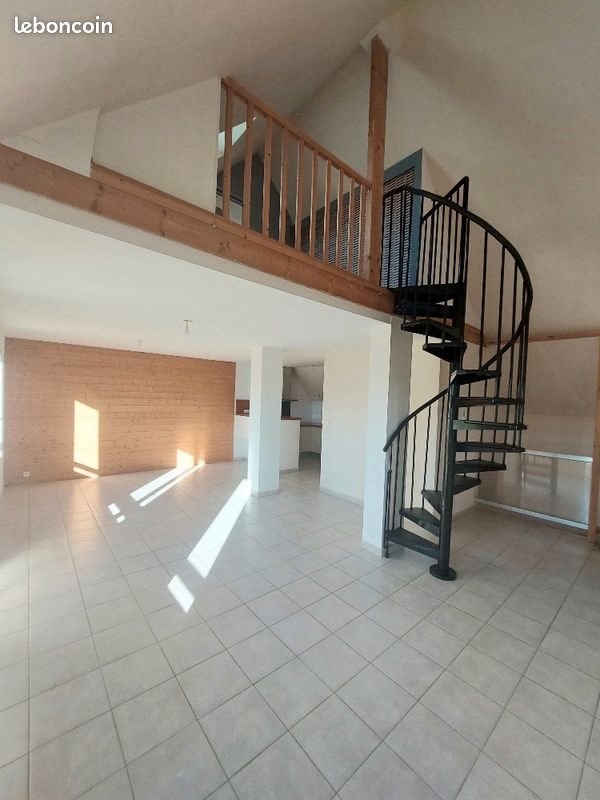 Appartement à louer, 96m², Inzinzac-Lochrist