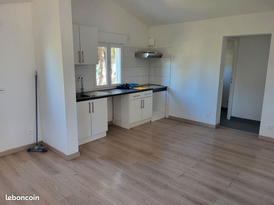 Maison à vendre, 60m², La Destrousse