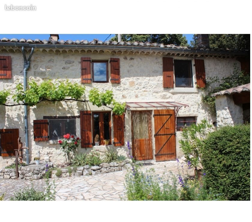 Appartement à louer, 120m², Grignan