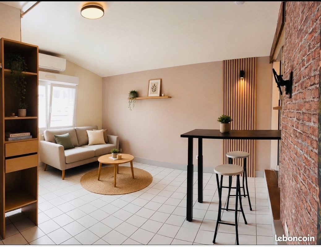 Appartement à louer, 30m², Plounéventer