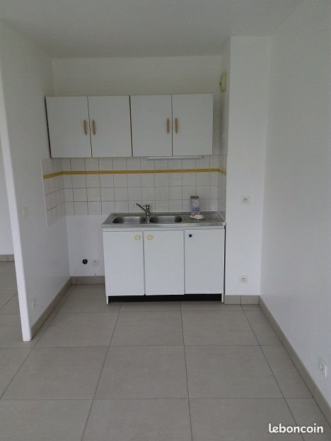 Appartement à louer, 44m², Courcouronnes