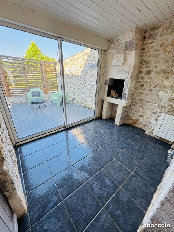 Maison à louer, 80m², Gond-Pontouvre