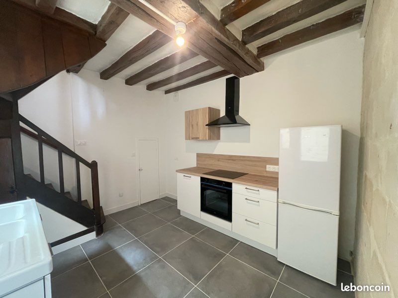 Maison à louer, 51m², Baugé