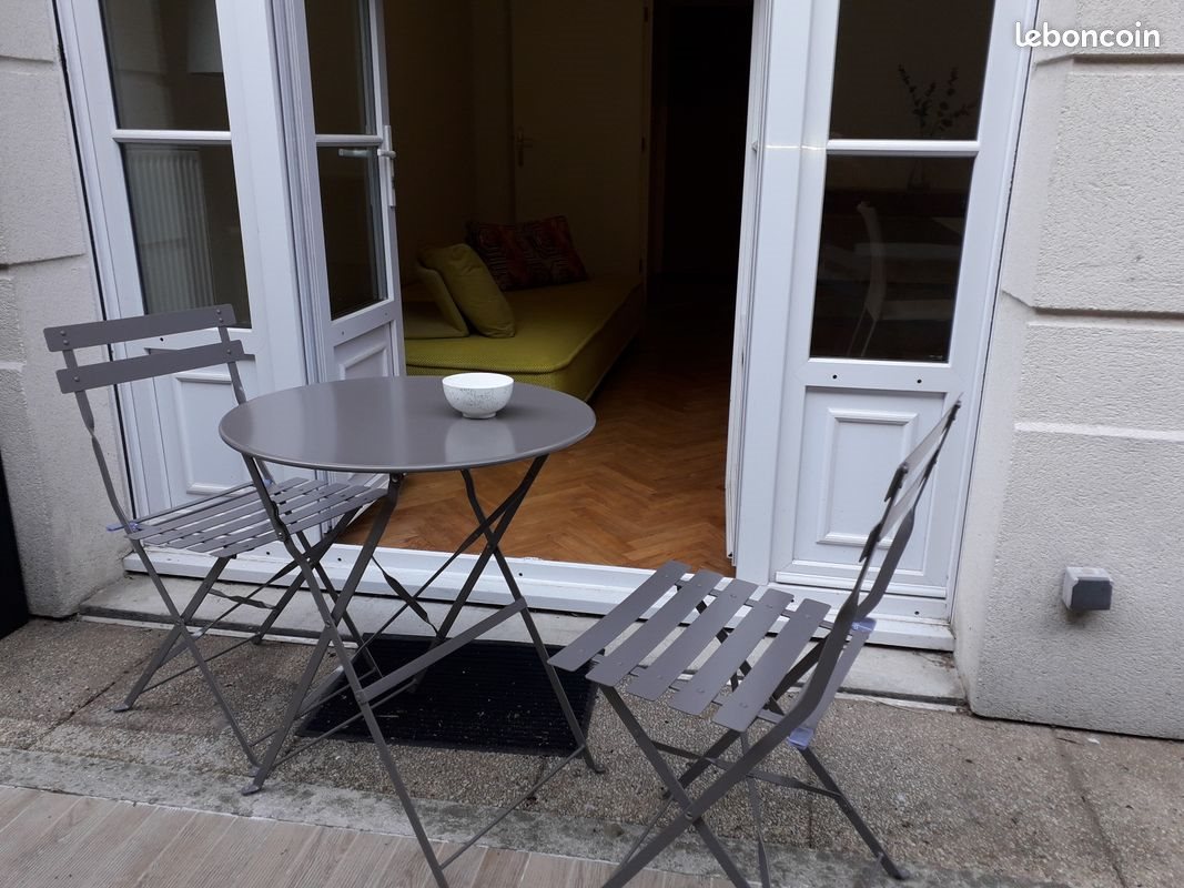 Appartement à louer, 30m², Courbevoie