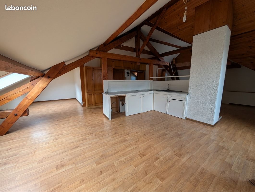 Appartement à louer, 55m², Pontarlier