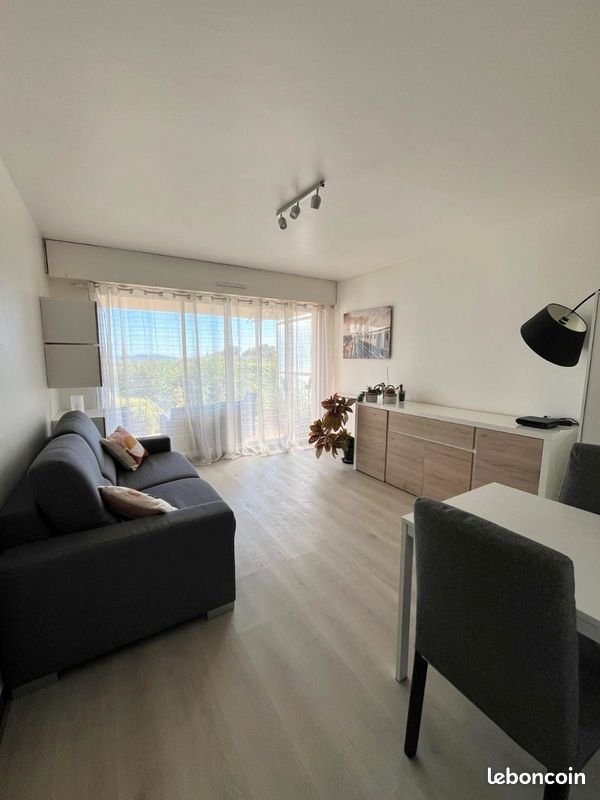 Appartement à louer, 27m², Toulon