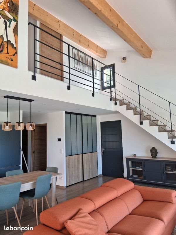 Maison à louer, 105m², Sainte-Anastasie-sur-Issole
