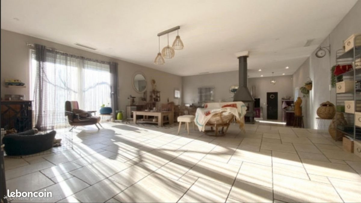 Maison à vendre, 159m², Solliès-Toucas