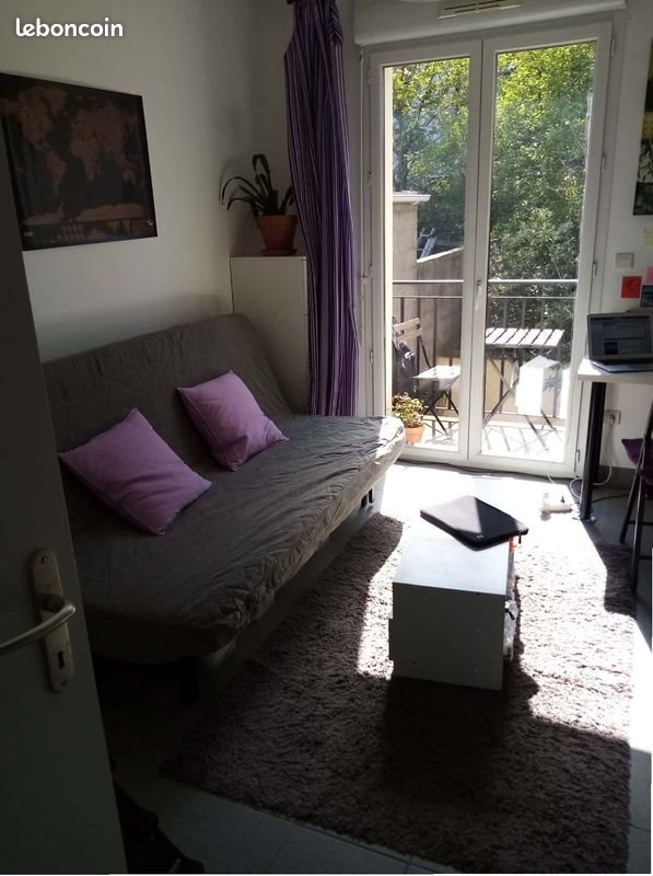 Appartement à louer, 16m², Ivry-sur-Seine