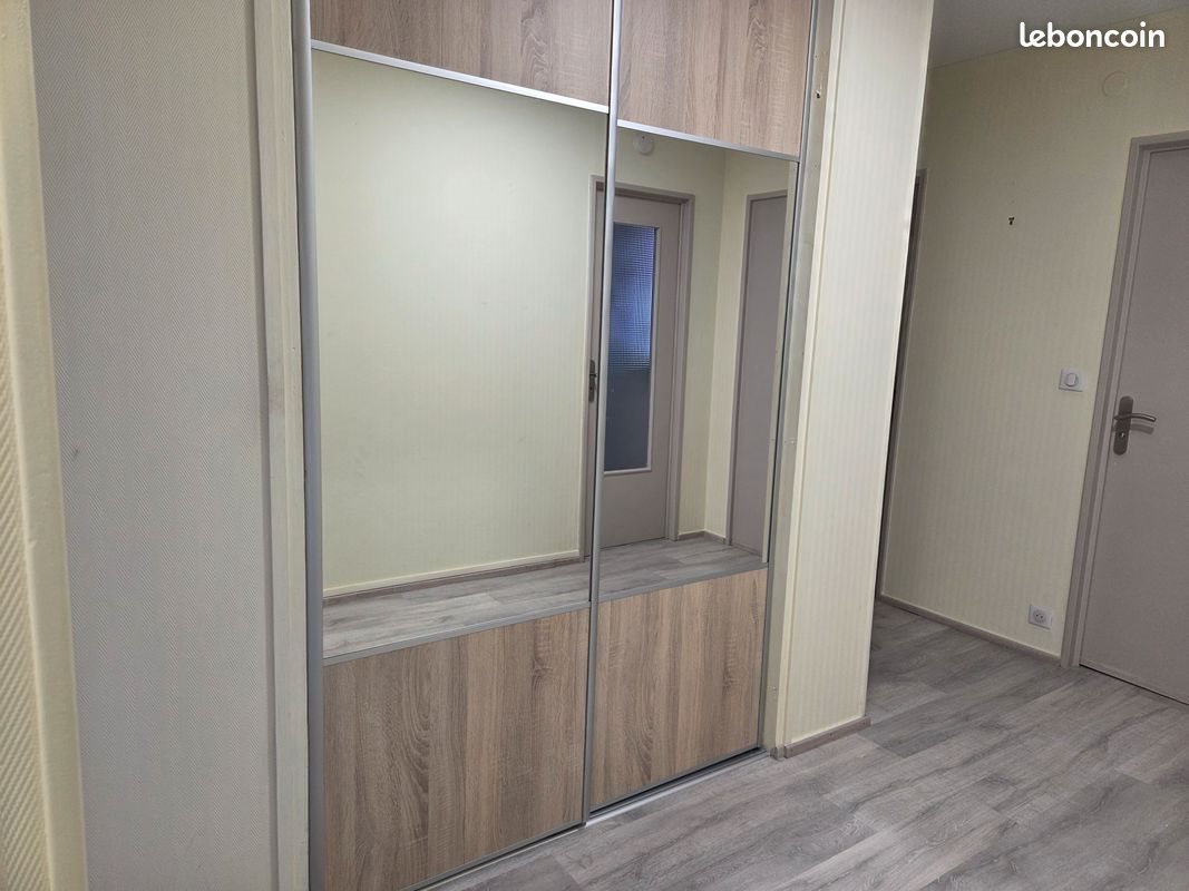 Appartement à louer, 84m², Aurillac