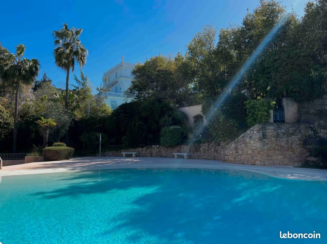 Appartement à louer, 28m², Cannes