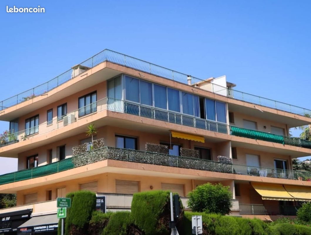 Appartement à louer, 78m², Le Cannet