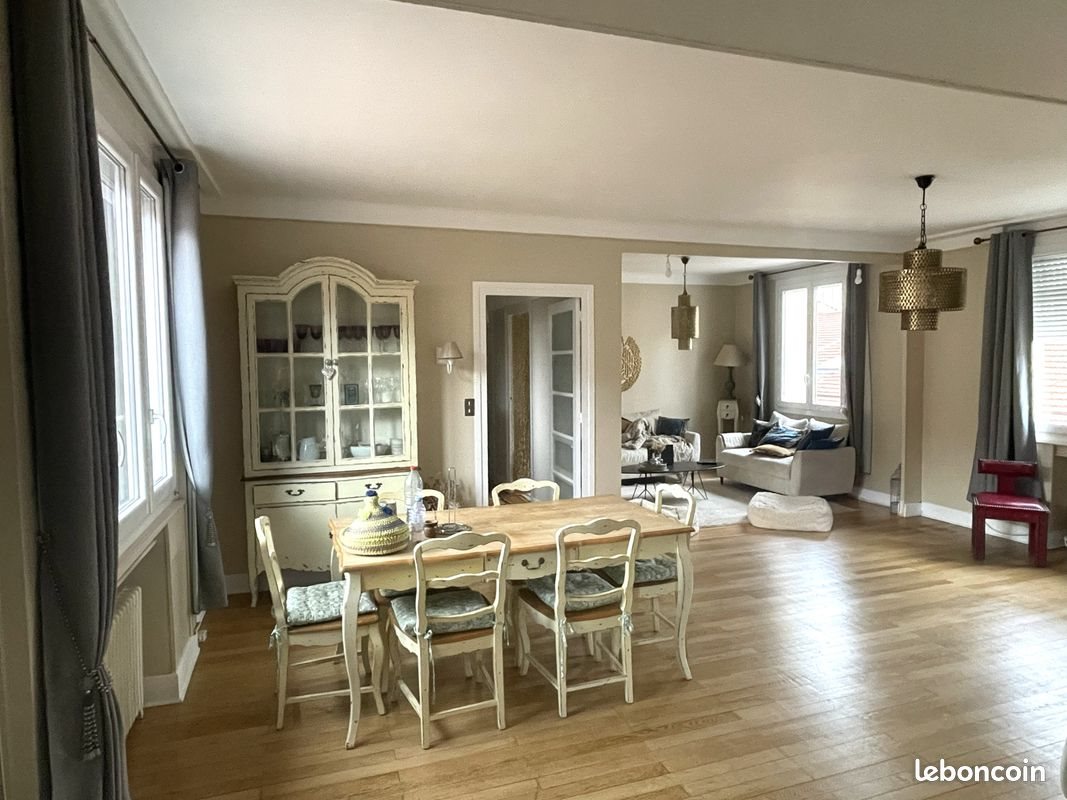 Appartement à vendre, 123m², Saint-Etienne