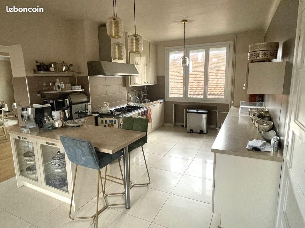 Appartement à vendre, 123m², Saint-Etienne