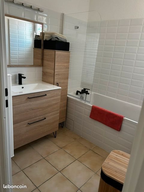 Appartement à louer, 72m², Lattes