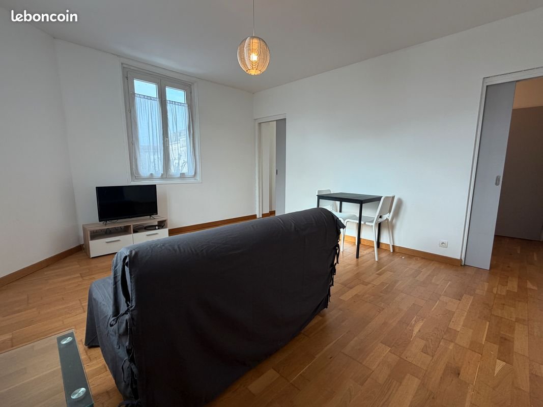 Appartement à louer, 33m², Niort