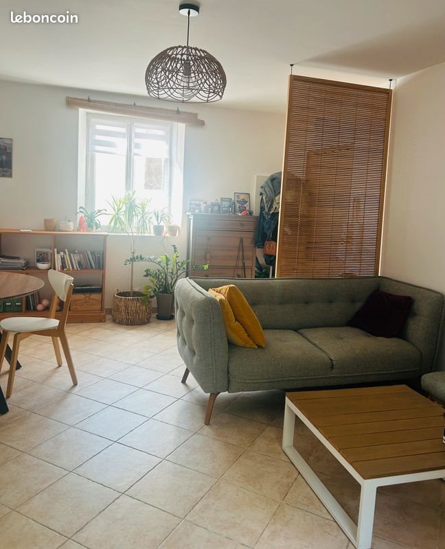 Appartement à vendre, 67m², Châteauneuf-de-Gadagne
