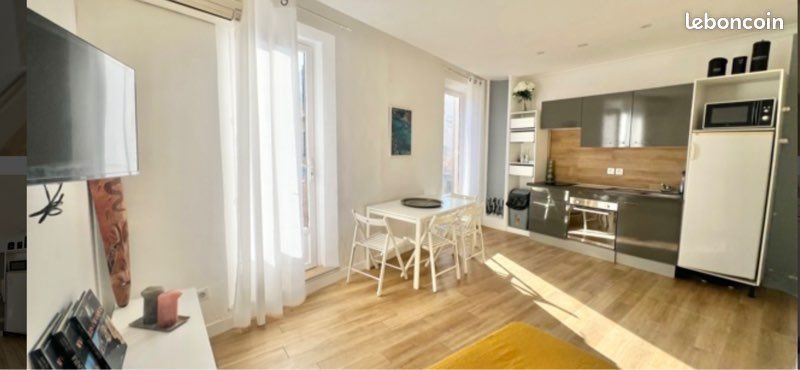 Appartement à louer, 40m², Cassis
