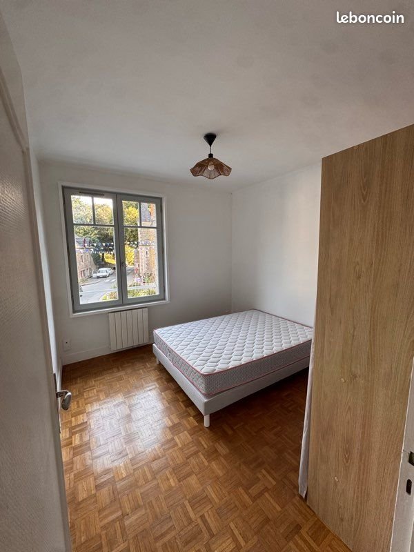 Appartement à louer, 84m², Josselin