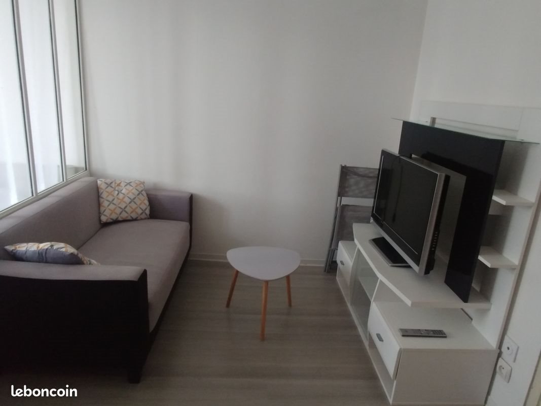 Appartement à louer, 28m², Castres