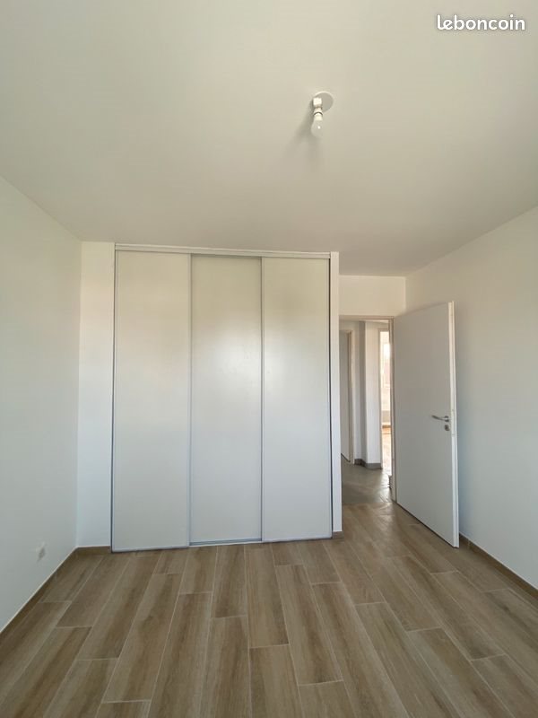 Maison à louer, 90m², Saint-Sulpice-la-Pointe