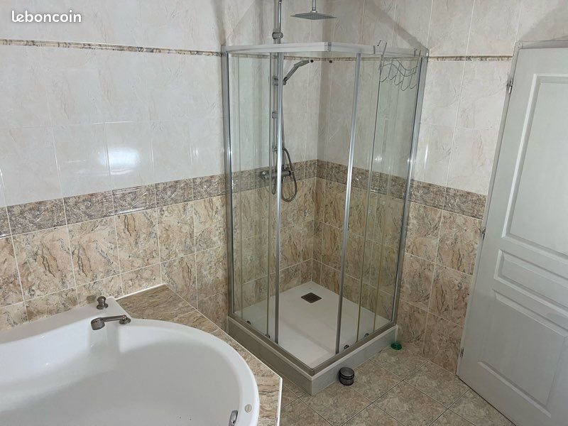 Appartement à louer, 75m², Lannemezan