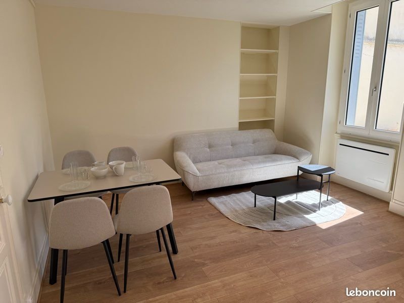 Appartement à vendre, 300m², Châteauroux