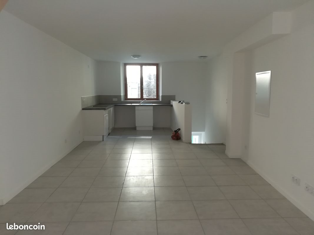 Appartement à louer, 62m², Notre-Dame-de-Londres