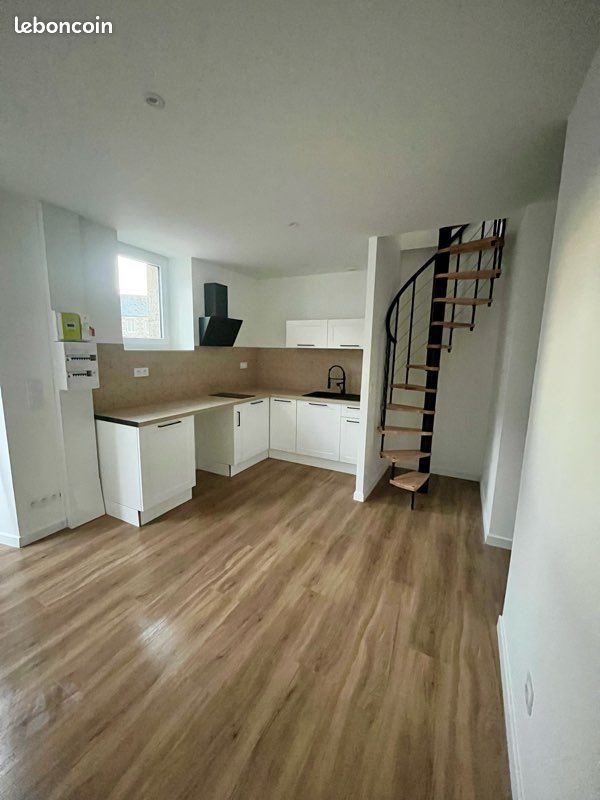 Maison à louer, 21m², Belle-Isle-en-Terre