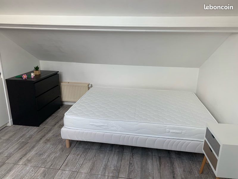 Appartement à louer, 17m², Reims