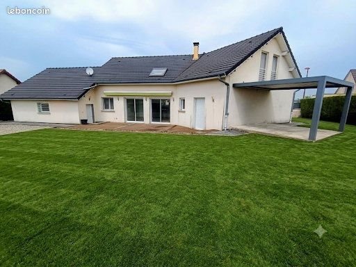 Maison à vendre, 168m², Montigny-lès-Vesoul
