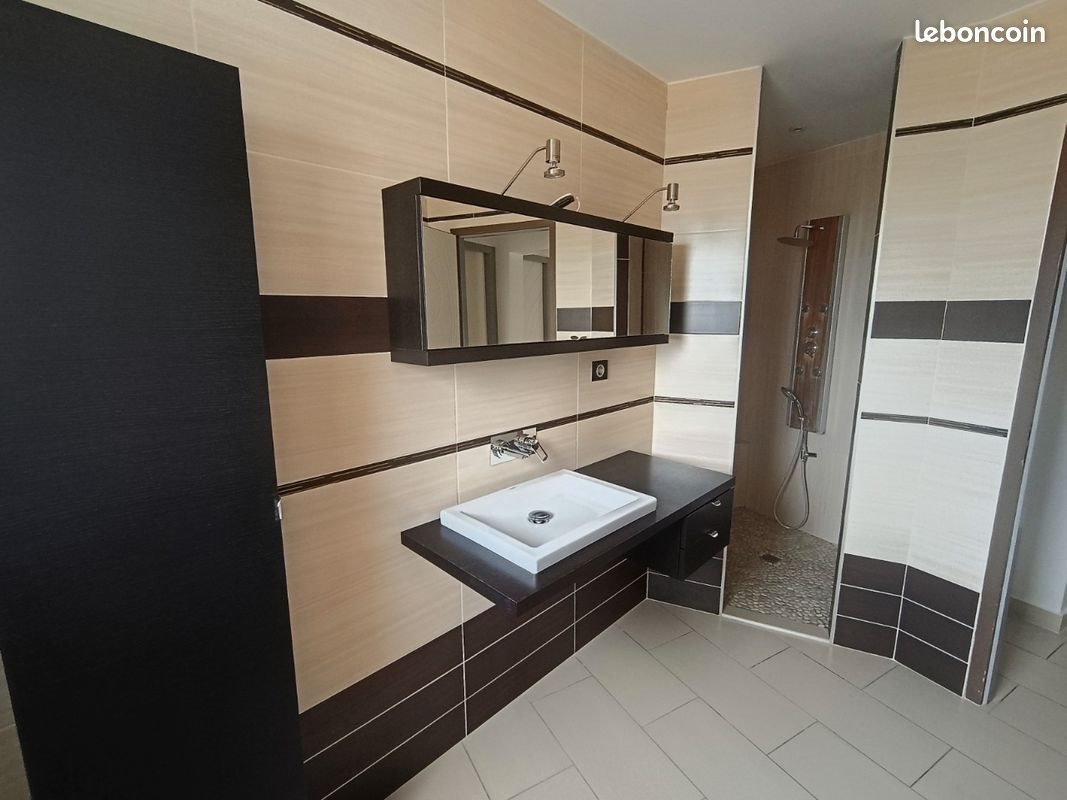 Maison à vendre, 168m², Montigny-lès-Vesoul