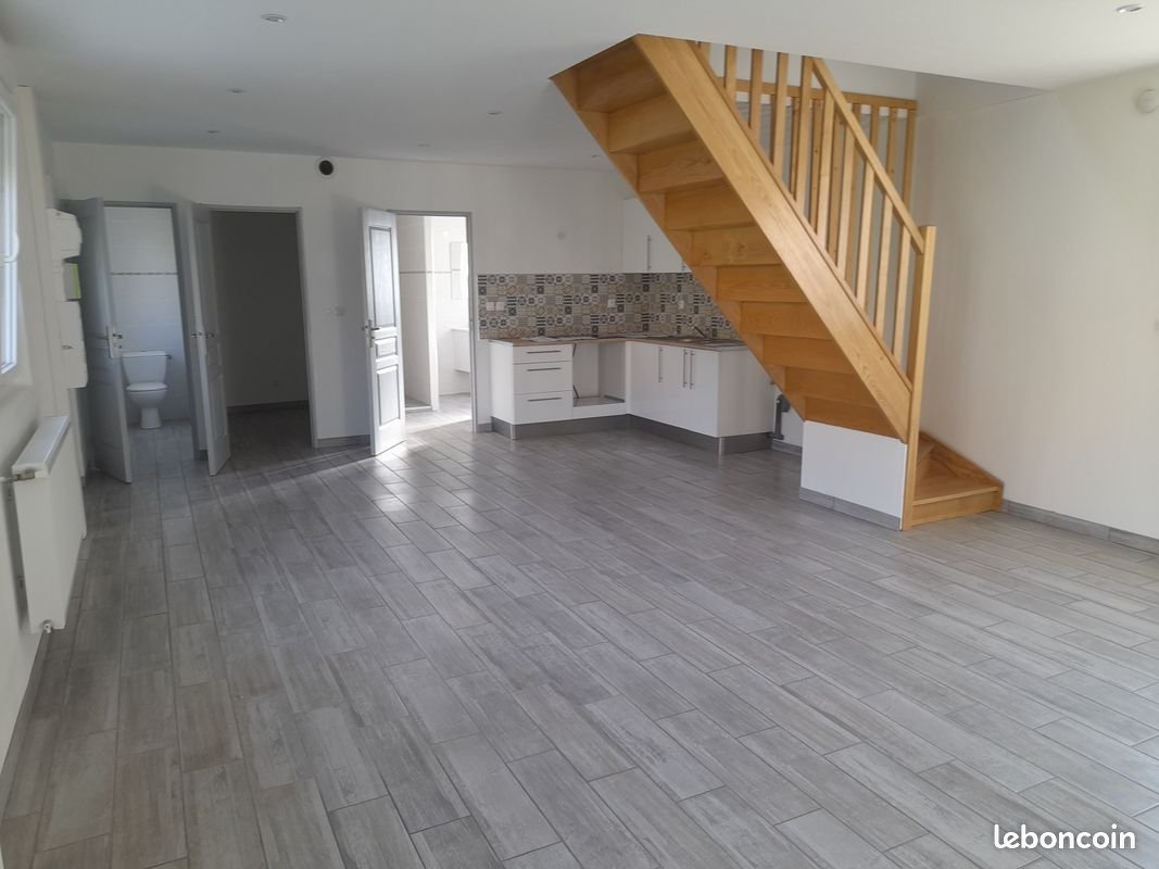 Maison à louer, 85m², Englefontaine