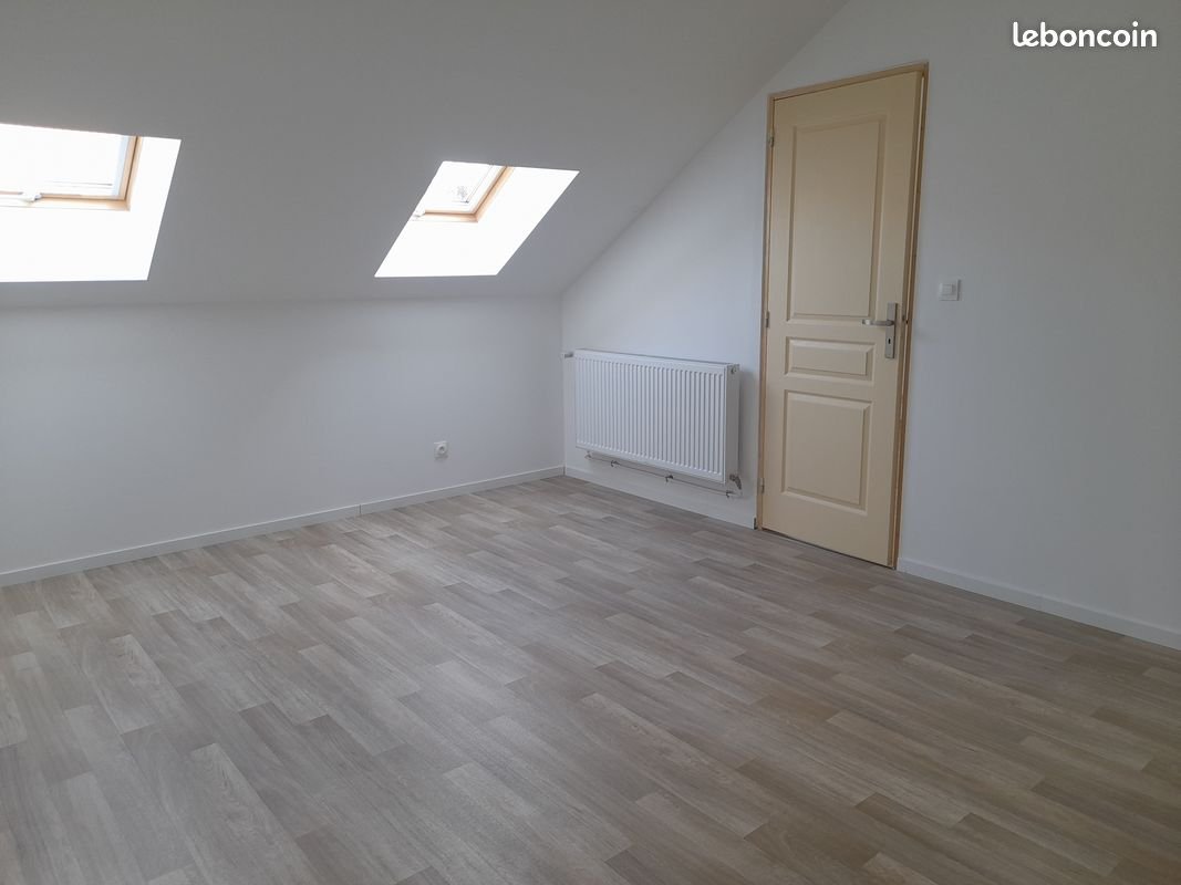 Maison à louer, 85m², Englefontaine