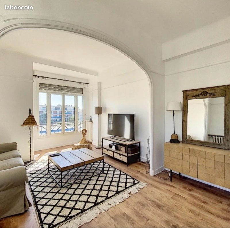 Appartement à louer, 54m², Cannes