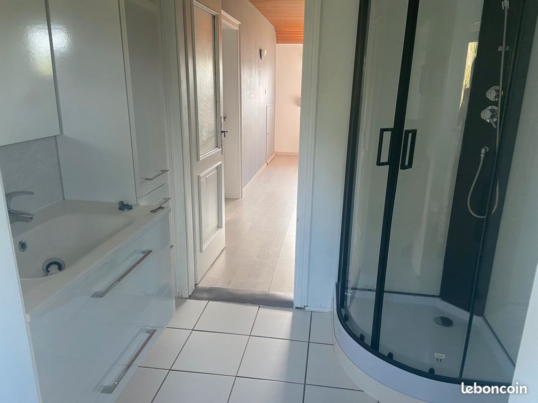 Appartement à louer, 90m², Woustviller