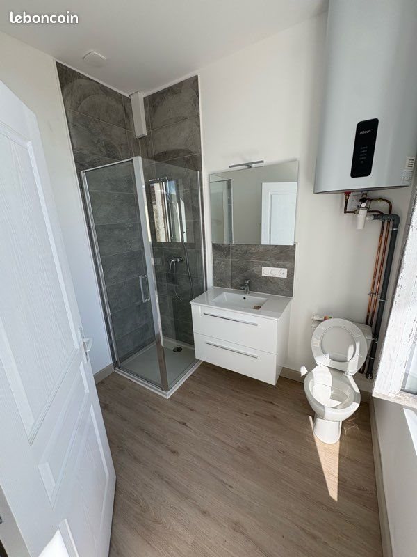 Appartement à louer, 65m², Lusignan